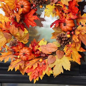 Bestseller Transfrontaliero: Decorazione Murale Stile Fattoria con Ghirlanda di Foglie d'Acero, Fiori di Schiuma, <span class=keywords><strong>Zucca</strong></span> e Bacche per il Ringraziamento - Product Image 3