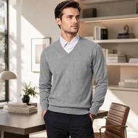 Pull Classique Col V en Maille Gris Uni Doux pour Homme 2026 – Idéal pour le Bureau, Personnalisable avec Logo, Vente en Gros de Tricots
