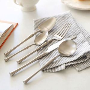 Luxury 304 SUS Stainless Steel Flatware Set Wedding Style Silverware with Modern Design Includes Spoons Fork Knife - Product Image 3
