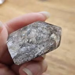 Poudre de quartz d'oxyde de silice (grain régulier - grade 250) pour applications verrière, composition personnalisable, Rajasthan - Product Image 1