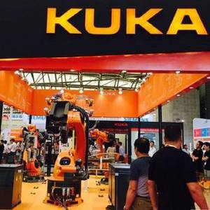 روبوت كوكا KR360 R2830 عالي الحمولة كذراع آلي كروي للاستخدام الصناعي في مناولة المواد بـ 6 محاور وحمولة 360 كجم - Product Image 3