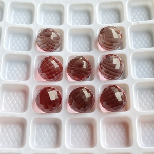 Perline rotonde sfaccettate in Diaspore sintetico da 4mm a 12mm cambiamento di <span class=keywords><strong>colore</strong></span> cristallo pietra sfera di vetro - Product Image 2