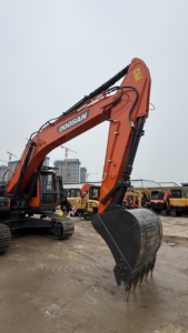 รถขุด Doosan DX300LC DX300 มือสอง สภาพเดิมจากโรงงาน รถขุด Doosan 30 ตัน มือสอง พร้อมใบรับรอง EPA - Product Image 6