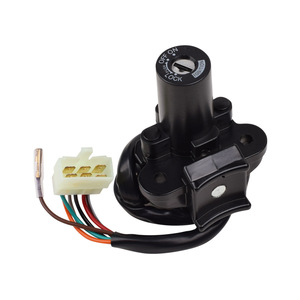 สวิตช์กุญแจรถจักรยานยนต์แบบหมุน สำหรับ ZXR400 ZZR400 ZZR600 91-06 ตำแหน่งด้านบน อะไหล่ใหม่ หมายเลข 7372 - Product Image 1