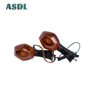 Indicatori di Direzione a LED Lampeggianti per Moto <span class=keywords><strong>Suzuki</strong></span> DL650 DL1000 V-<span class=keywords><strong>Strom</strong></span> SV650 GSF 600 650 1200 GSX-R 600 750 <span class=keywords><strong>1000</strong></span> - Product Image 2