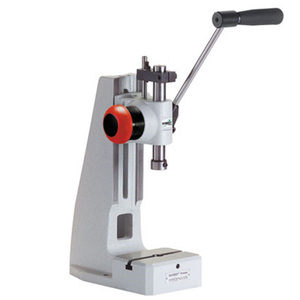 Fábrica 65*90mm 80x53mm prensa manual imán foto imán nevera imán que hace la máquina China - Product Image 5