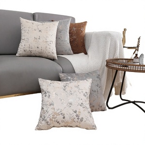 Fundas de Cojín Decorativas para el Hogar, Modernas, Impresas, Plateadas, de Terciopelo, Doradas, Impermeables y Ecológicas, Venta al Por Mayor de Fábrica Amity - Product Image 2