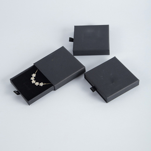 Nouvelle boîte à bijoux de luxe personnalisée en papier, avec tiroir, doublée de satin et de soie, pour ranger bracelets, boucles d'oreilles et colliers - Product Image 3