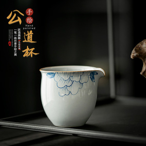ถ้วยเซรามิกวาดลายด้วยมือ ลายดอกไม้ สำหรับเสิร์ฟชา ผลิตที่เมืองเต๋อฮวา - Product Image 1