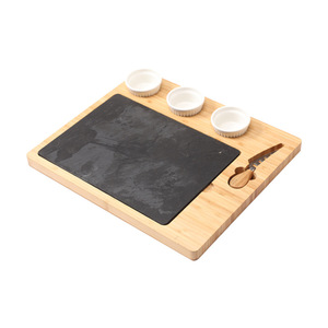 Planche à fromage en bambou Kaijiang avec insert en ardoise 33x38cm pour servir et couper le fromage à la maison ou lors de fêtes - Product Image 5