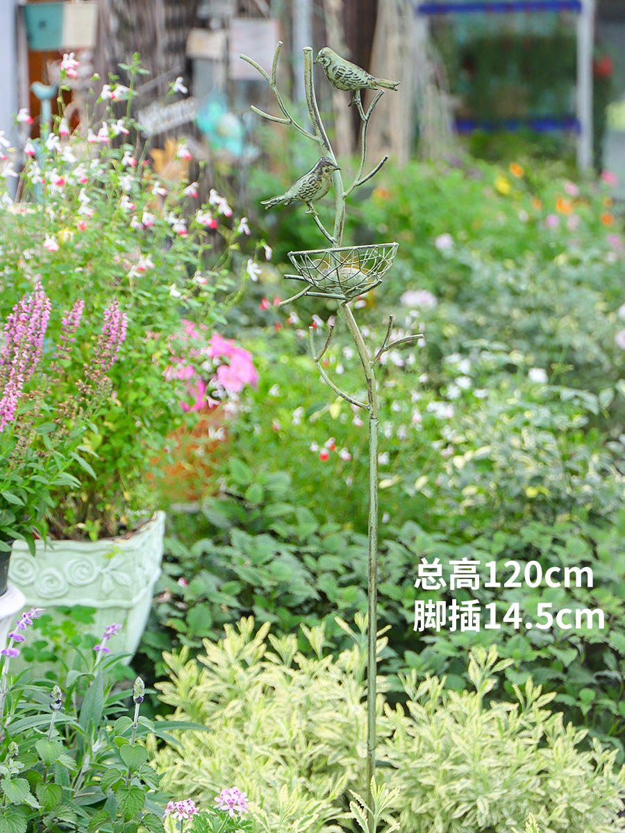 การจัดดอกไม้รังนกไข่