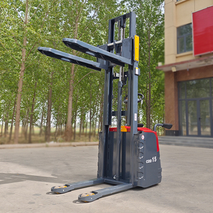 Carrello Elevatore Elettrico Stoccatore Muletto Elettrico con Pedana - Product Image 1