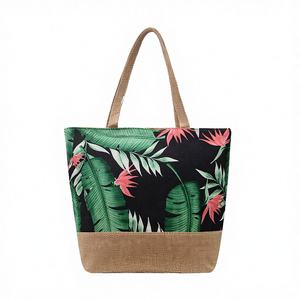 Bolsa de Mano Casual para Mujer con Estampado de Plantas Tropicales, Cierre de Cremallera y Forro de Poliéster, Gran Capacidad para Compras - Product Image 2