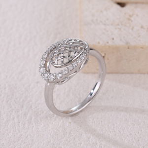 แหวนเพชรธรรมชาติ18K สุดหรูที่ผ่านการส่งเสริมการขายเครื่องประดับสตรีดีไซน์ไม่ซ้ำใครสำหรับวันครบรอบจัดส่งรวดเร็วพร้อมส่วนลด - Product Image 6