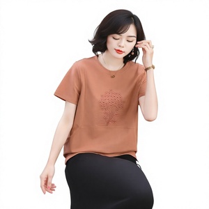 T-shirt ample à col rond pour femme avec broderie florale, manches courtes, en coton, décontracté, pour l'été - Product Image 2