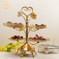 Plateau à chocolat vintage très vendu, style arabe, plateau à fruits secs doré avec 3 assiettes en verre pour la décoration du Ramadan