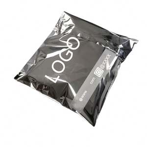 Enveloppe en aluminium pour vêtements avec logo personnalisé imprimé, finition argentée métallisée brillante - Product Image 4