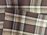 Tela a cuadros teñida con hilo T/C 21S de tacto suave, 150GSM, cepillada por una cara, para sobrecamisas y bolsos de otoño/invierno