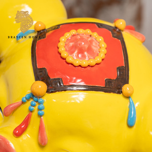 Ornement de bureau, figurine cochon porte-bonheur, décor en céramique polychrome pour la maison, le bureau, le meuble TV, la chambre à coucher, la salle d'étude, l'intérieur - Product Image 5