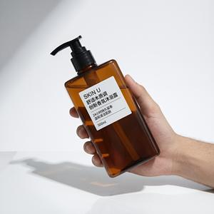 Gel de Ducha Skin U 500ml Aroma Amaderado Confortable Limpieza Suave Para Todo Tipo de Piel - Product Image 1