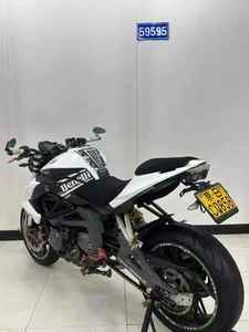 Motocicleta Benelli Huanglong 600 de 4 Tiempos a Gasolina con Motor sin Escobillas de <span class=keywords><strong>Chila</strong></span> - Product Image 6