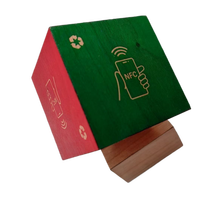 Support NFC en bois imprimé, cube hexagonal en bois, RFID 13,56 MHz, support de table NFC pour menu et commande par contact en hôtel et restaurant