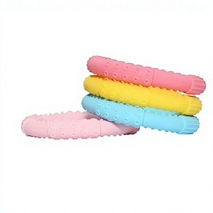 Pulsera Sensorial Mordedor de Silicona Suave para Bebés y Niños Pequeños, Colores Rosa, Amarillo y Azul - Product Image 1