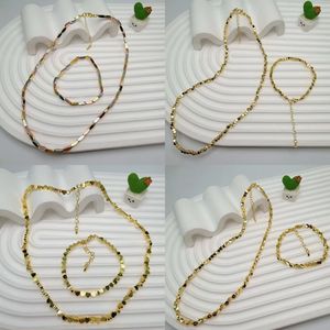 Collier en perles naturelles de style français LS-C5943 pour femmes, pendentif en forme de cœur irrégulier, collier à perles bicolores pour tenues quotidiennes - Product Image 4