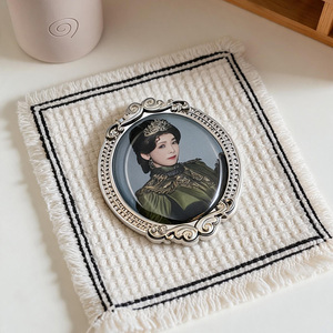 Pin Magnético de Alta Calidad con Impresión Digital de Personajes, Mini Marco de Fotos, Pin Magnético con Adhesivo Epoxi - Product Image 4