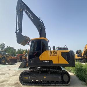 2023 usado para excavadora Volvo EC220, capacidad de 22 toneladas, buen rendimiento, certificado CE EPA, venta que incluye caja de cambios de motor central - Product Image 1
