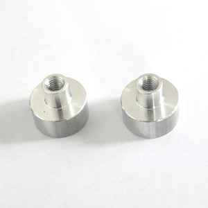 Pilier à écrou SMT de 1 mètre pour montage en surface M3 M4 M6 M8, pièces automobiles en acier au carbone plaqué de haute qualité - Product Image 1