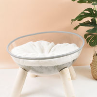 Lit pour chat en forme de capsule spatiale, nid d'intérieur pour chat avec jouet à billes, support en bois massif stable, toutes saisons, nid pour chaton, maison transparente pour chat