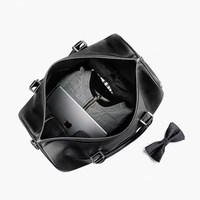 Sac de voyage en cuir PU personnalisé avec logo, sac de sport de luxe rose, grand sac de sport imperméable personnalisé pour hommes