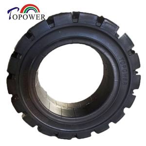 Neumático de caucho sólido Topower 140/55-9 para montacargas de alta resistencia y tracción - Product Image 2