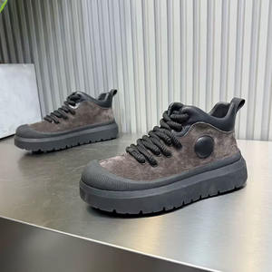 Chaussures décontractées montantes imperméables pour hommes, nouvelle collection automne 2026, en PU, à bout rond, avec fermeture auto-agrippante et semelle épaisse, modèle intemporel - Product Image 3