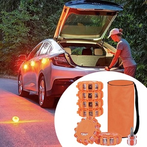 3 6 12 Pack LED Road Flares <span class=keywords><strong>Feux</strong></span> <span class=keywords><strong>de</strong></span> sécurité d'urgence <span class=keywords><strong>Feux</strong></span> clignotants stroboscopiques <span class=keywords><strong>Feux</strong></span> <span class=keywords><strong>de</strong></span> <span class=keywords><strong>signalisation</strong></span> à LED - Product Image 6