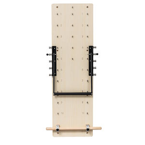 Unité de tour murale de studio de yoga et de Pilates en bois d'érable professionnel et durable, planche à ressort avec bienfaits pour la santé du corps - Product Image 3