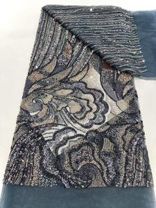 Haute Densité De Mariée Paillettes Perlées Broderie Tulle Dentelle Tissu Français <span class=keywords><strong>Blanc</strong></span> Couleur Brodé Perles Dentelle Tissu - Product Image 6