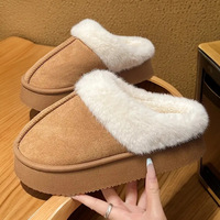 Bottes d'Hiver en Fourrure Moelleuse pour Femmes, Semelle Épaisse Douce, Chaussons Chaleureux d'Intérieur Respirants et Confortables