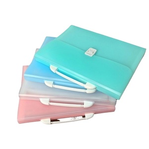 Nueva Caja de Almacenamiento de Documentos Tipo Acordeón con 13 Bolsillos, Color Macaron Translúcido, Plástico, Portátil, Carpeta de Archivos Expandible para Viaje - Product Image 1