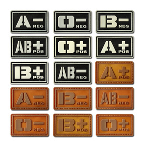 Parche Táctico Fluorescente con Tipo de Sangre A+ B+ AB+O+, Parche de Goma con Tipo de Sangre, Parches Personalizados de PVC Suave en 2D y 3D - Product Image 4