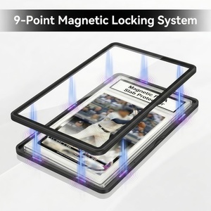 Support de Présentation Populaire pour Cartes Sportives avec Protection UV, Cadre en Aluminium et Verre Trempé - Product Image 2