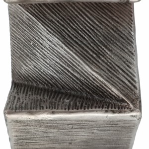 Scultura in Metallo per Arredamento Casa, Statua Geometrica in Alluminio, Ornamento Moderno per Mensole e Tavolini da Caffè - Product Image 4