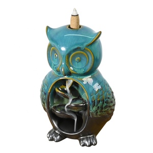 Diseño <span class=keywords><strong>de</strong></span> escultura <span class=keywords><strong>de</strong></span> búho <span class=keywords><strong>de</strong></span> esmalte azul, quemador <span class=keywords><strong>de</strong></span> incienso <span class=keywords><strong>de</strong></span> reflujo <span class=keywords><strong>de</strong></span> cerámica, difusor <span class=keywords><strong>de</strong></span> aromaterapia <span class=keywords><strong>de</strong></span> reflujo <span class=keywords><strong>de</strong></span> <span class=keywords><strong>humo</strong></span> <span class=keywords><strong>de</strong></span> <span class=keywords><strong>cascada</strong></span> y soporte <span class=keywords><strong>de</strong></span> incienso - Product Image 1