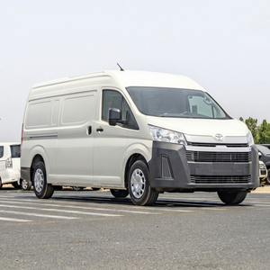 Toyota Hiace 2025 Usada de Alta Calidad, Perfecta, Impecable, Tracción Trasera, Motor V6 de 3.5L a Gasolina, Transmisión Manual de 6 Velocidades, 277 bhp, 13 Asientos - Product Image 1