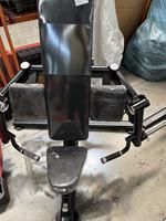 Máquina de Ejercicios para Bíceps con Selector de Pesas