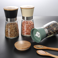 Tre Chai Nắp Nhà Bếp Bằng Gốm Gia Vị Muối Và Hạt Tiêu Xay Máy Xay Gỗ Gỗ Shaker Gia Vị Máy Xay
