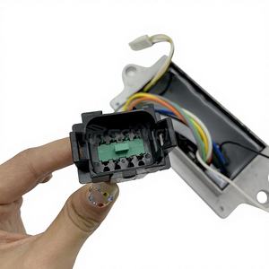 แผงวงจรควบคุมมอเตอร์เร่งความเร็ว Caterpillar 82D02000-101 สำหรับรถขุด 320B อะไหล่ทดแทนใหม่เอี่ยม - Product Image 1