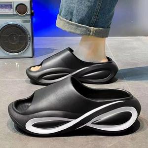 Sandales d'hiver confortables pour hommes, augmentant la taille, antidérapantes, anti-odeurs, à semelle épaisse et souple, pour sports de plein air - Product Image 3