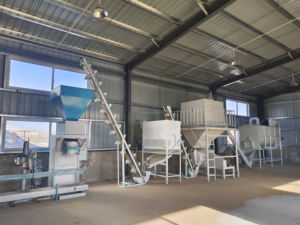 Konveyör bant teknolojisine sahip sığır sığırları için iyi tasarlanmış tarım yem üretim hattı - Product Image 6